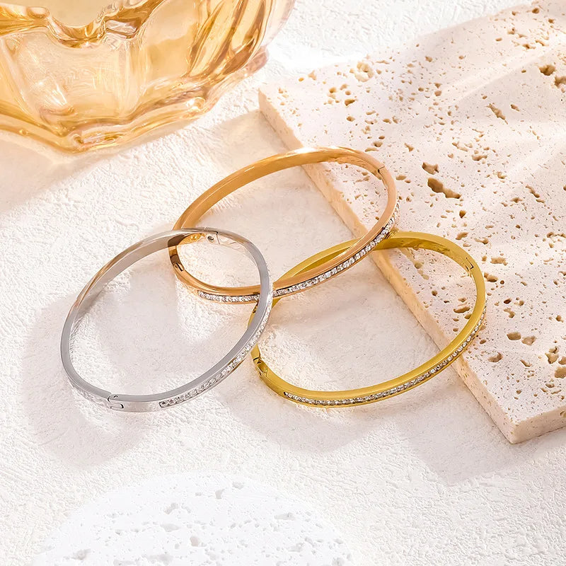 Stainless Steel Zirconium Embossed Bracelet Set
